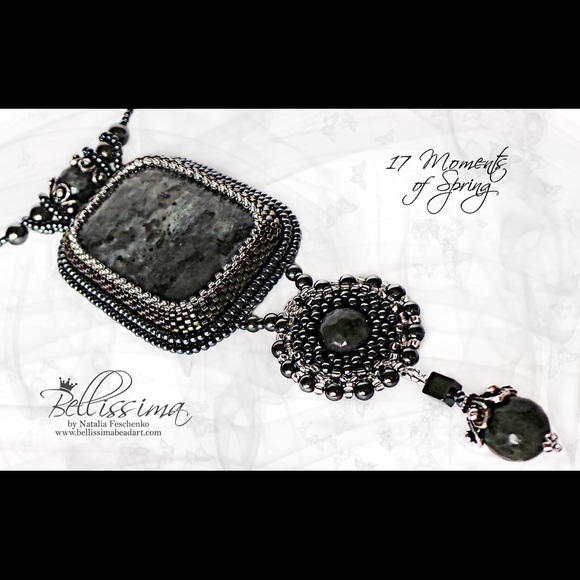 Handmade statement necklace - semi-precious gems - Picture 3 of 7